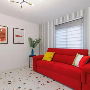 https://dimore-italiane-private-suites.in-canary-islands.com