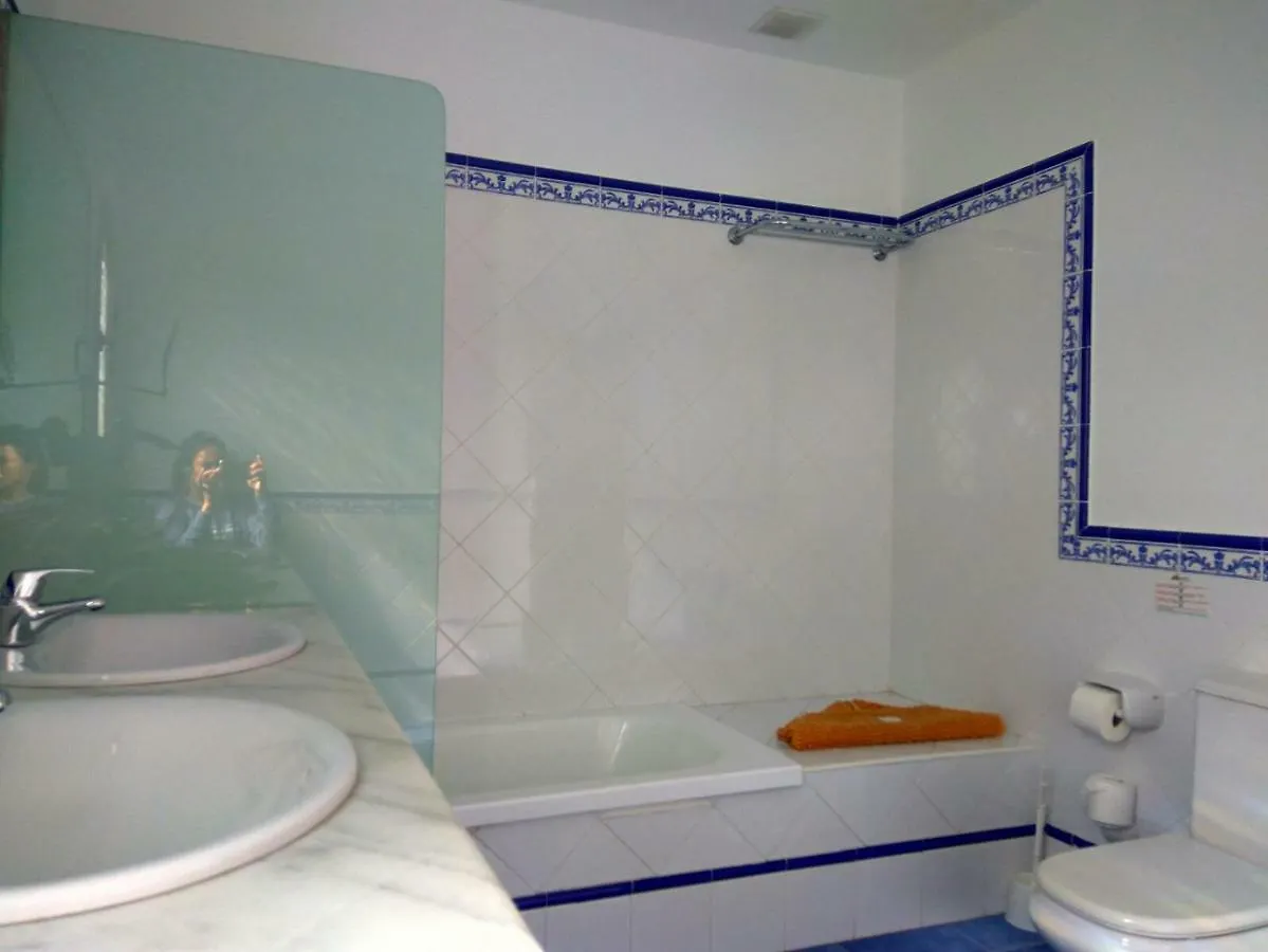 Ohana Surf House Corralejo 0*,